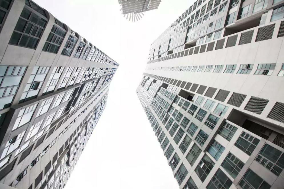 The Robertson Kl — Photos 1